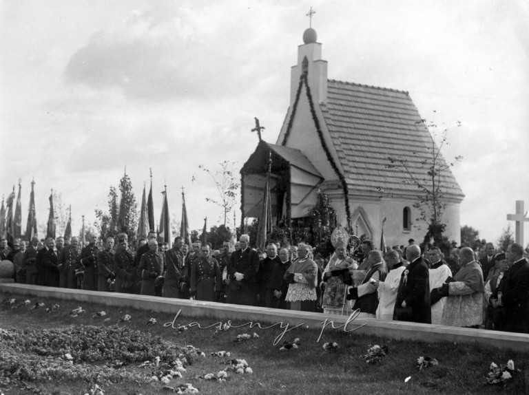 Uroczystości poświęcenia kaplicy i mogiły żołnierzy poległych w 1920r. w Radzyminie, rok 1927
