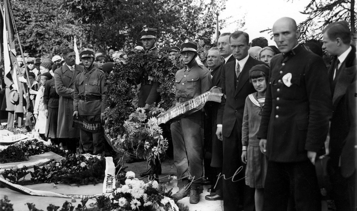 Odsłonięcie pomnika w Tłuszczu, rok 1933