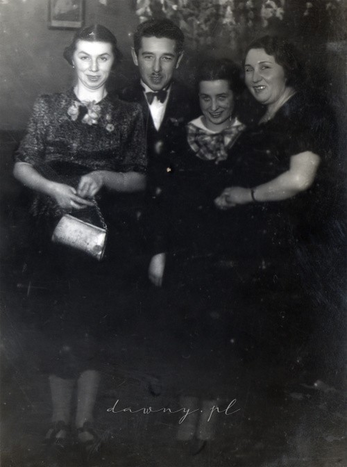 Fotografia z albumu Wiktora Cieślaka.