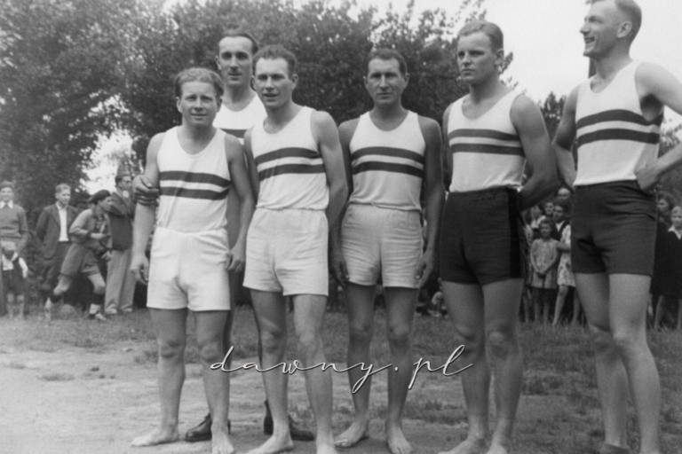 Siatkarze Huraganu Wołomin, rok 1948.