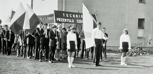 Technikum Szklarskie (1960-1965) – Wspomnienia ucznia