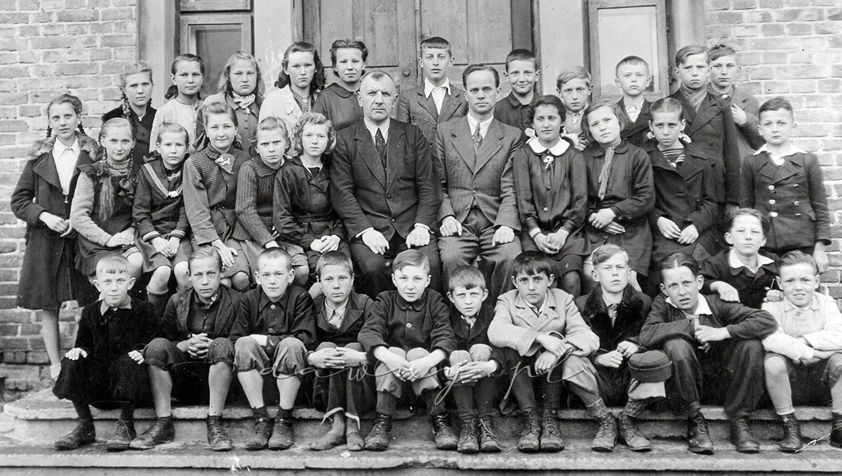Z lewej Jan Malik. Fotografia z albumu rodzinnego Tomasza Grabusia.