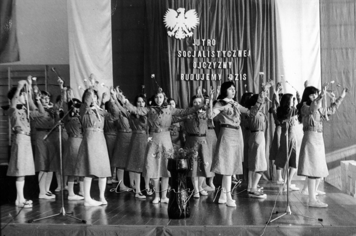 ...nawet próbowały naśladować "Gawędę".