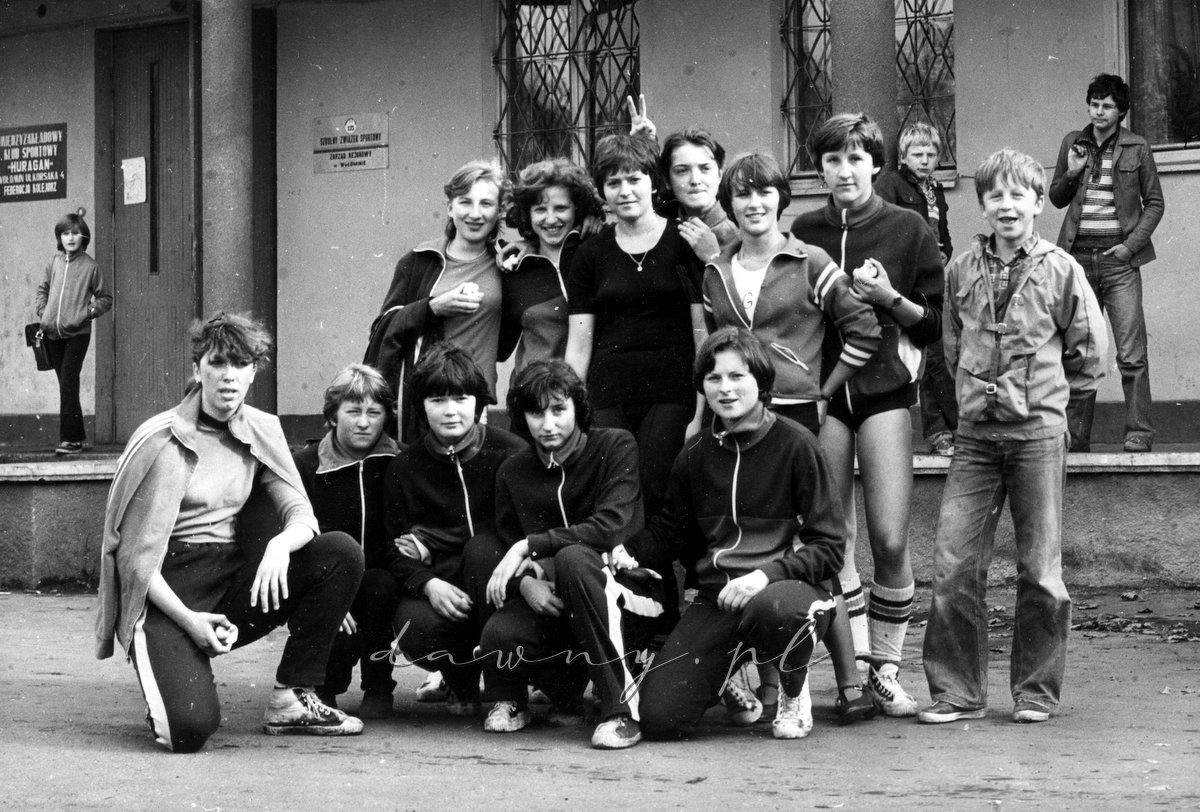 Zwycięzca drużynowy. Biegi przełajowe - MZKS Huragan w Wołominie, 7 października1980.
