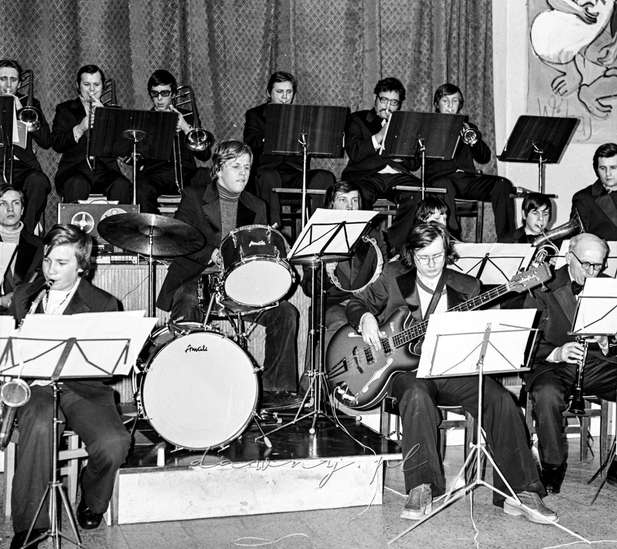 Rok 1979 - próba orkiestry dętej w ZDK Szklarynka w Wołominie. Fot. Bolesław Szulim.