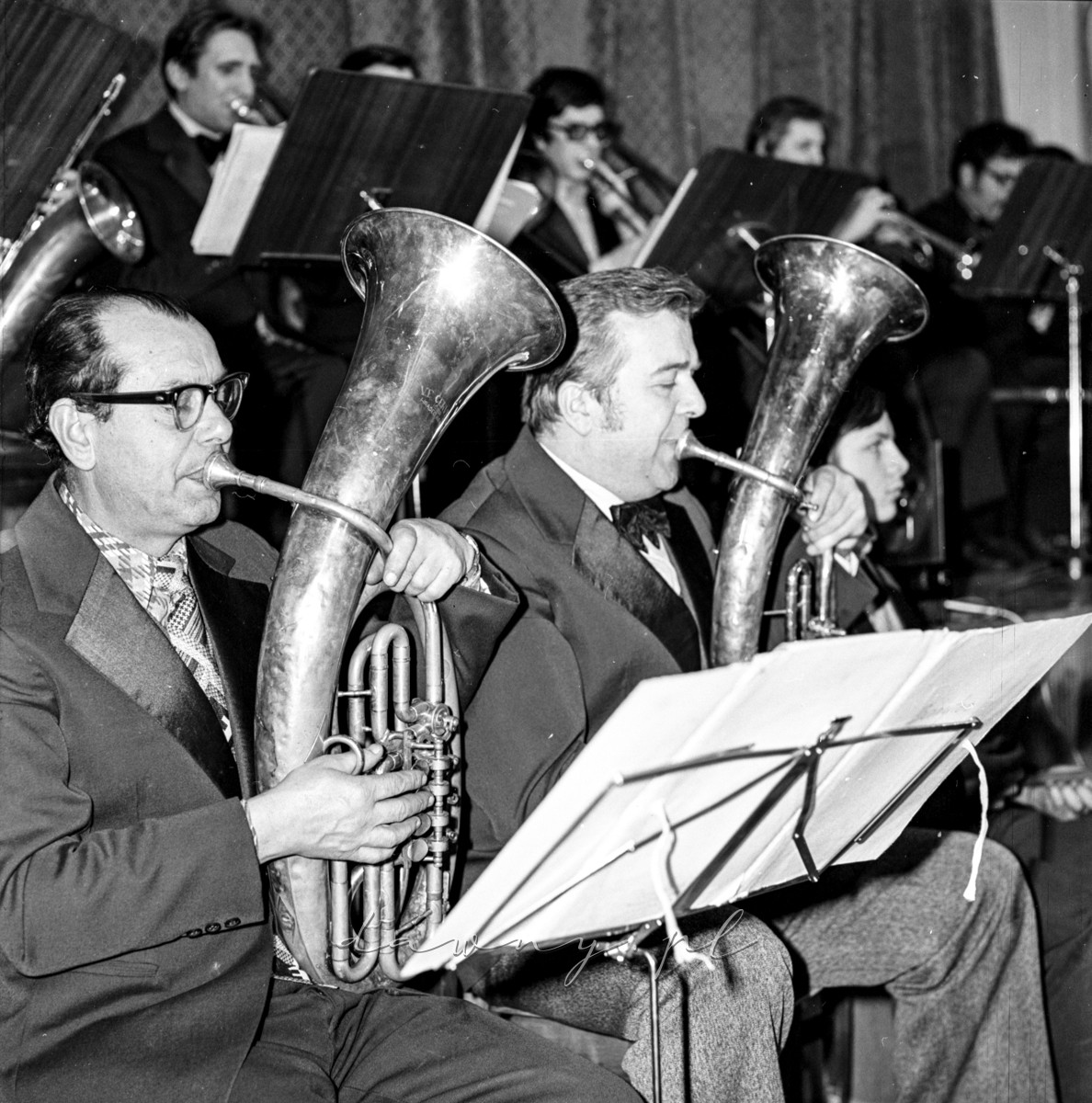 Rok 1979 - próba orkiestry dętej w ZDK Szklarynka w Wołominie. Fot. Bolesław Szulim.