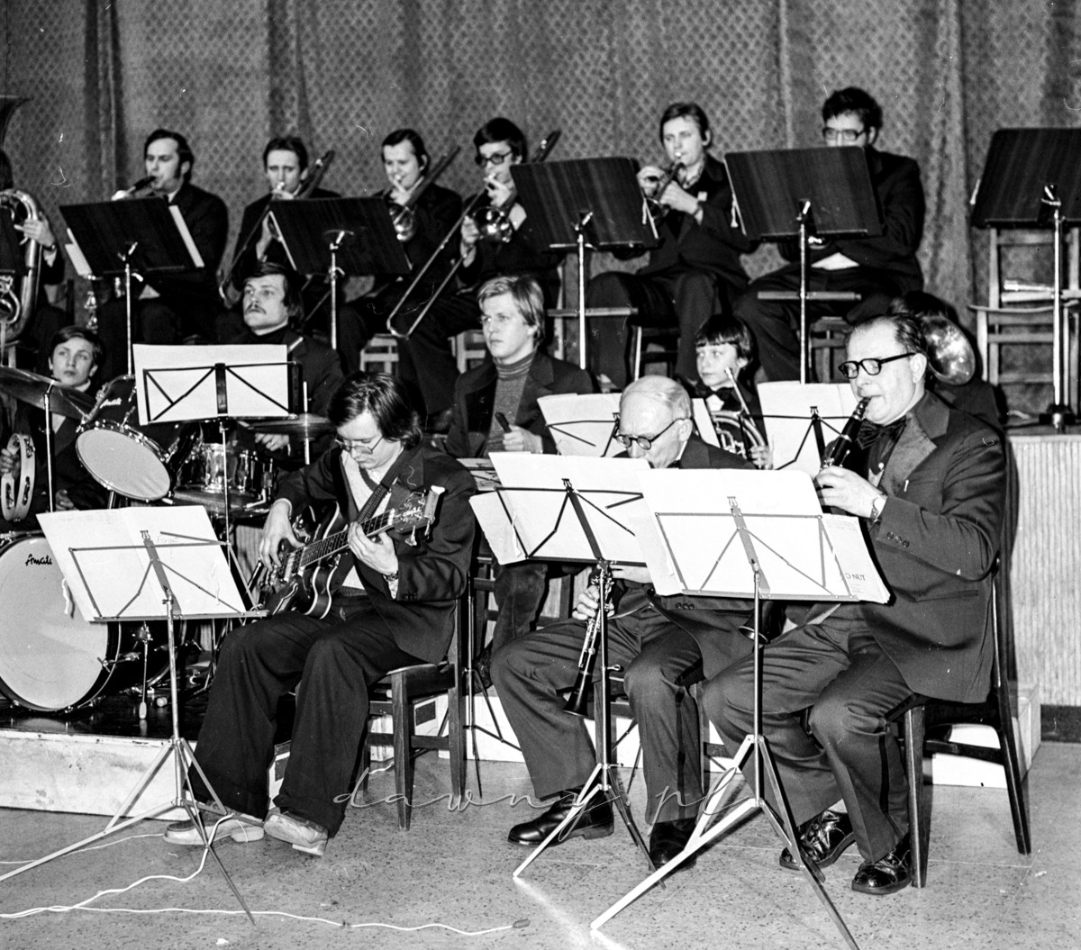 Rok 1979 - próba orkiestry dętej w ZDK Szklarynka w Wołominie. Fot. Bolesław Szulim.