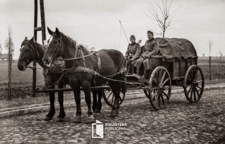 Radzymin w okresie okupacji. Fotografia ze zbiorów Biblioteki Publicznej Miasta i Gminy Radzymin
