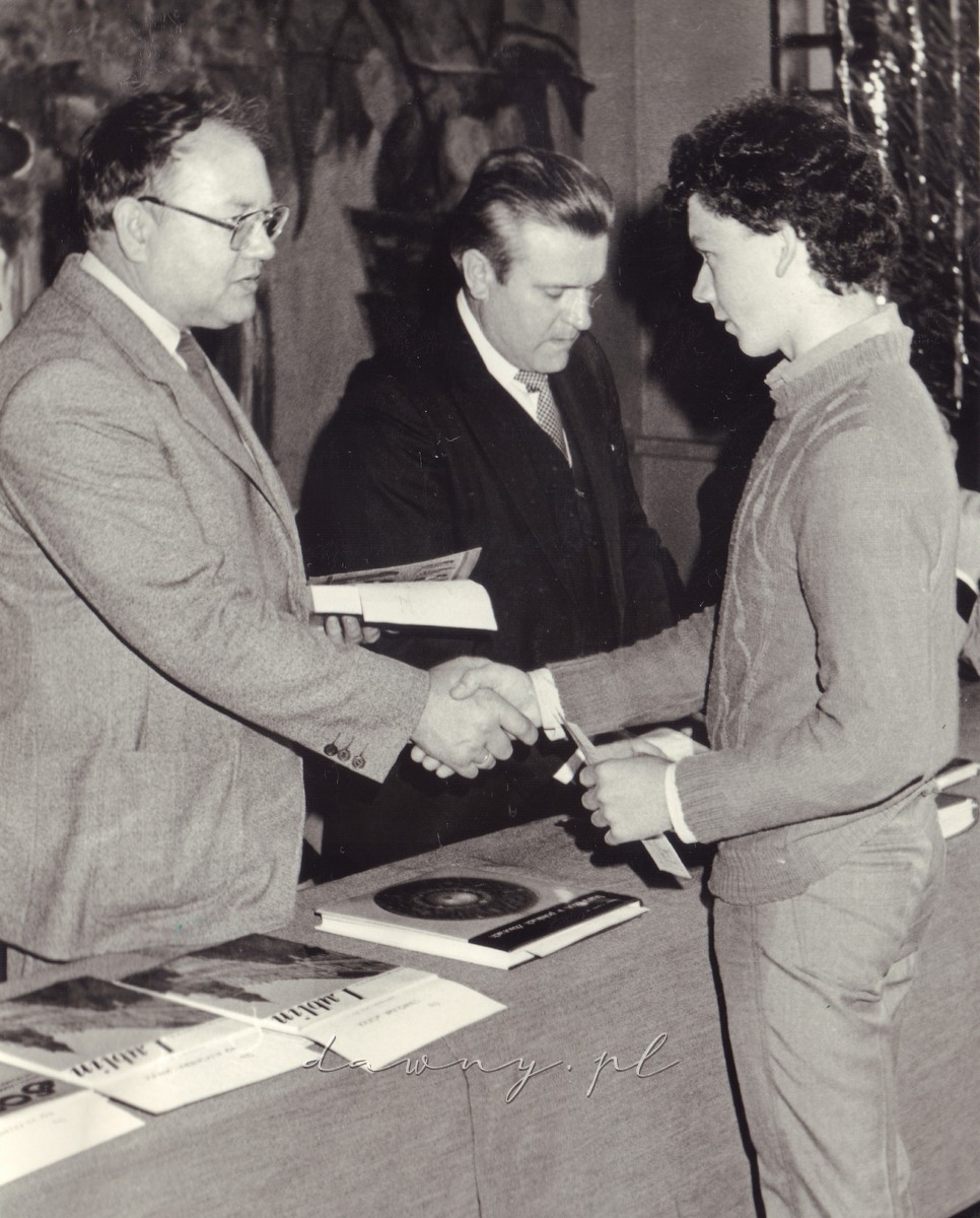 Zakończenie roku szkolnego w ZSZ Przemysłu Naftowego i Gazownictwa, rok 1984