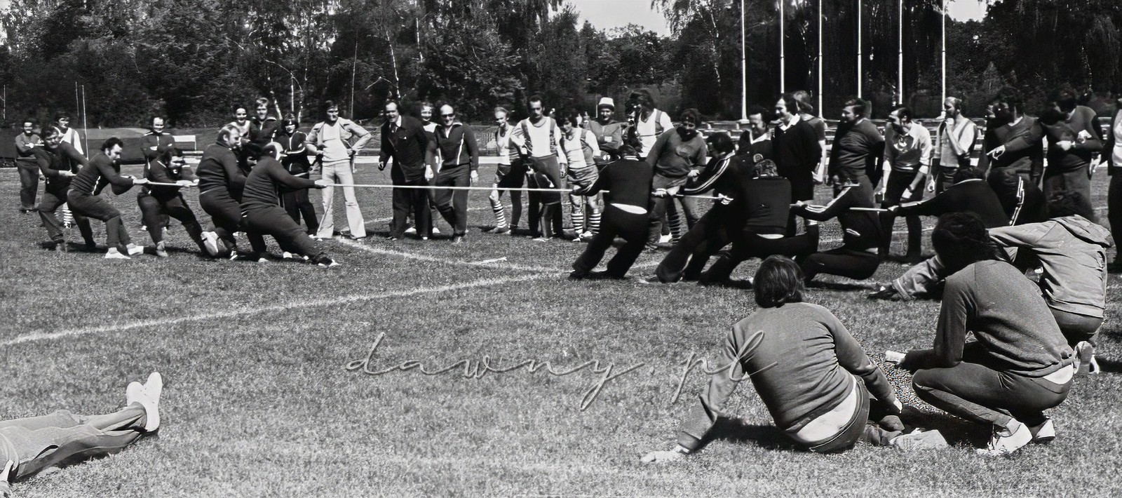 4-5 września 1976 roku. I Spartakiada Pracowników Przemysłu Szklarskiego i Ceramicznego, AWF Warszawa. Fot. Bolesław Szulim.