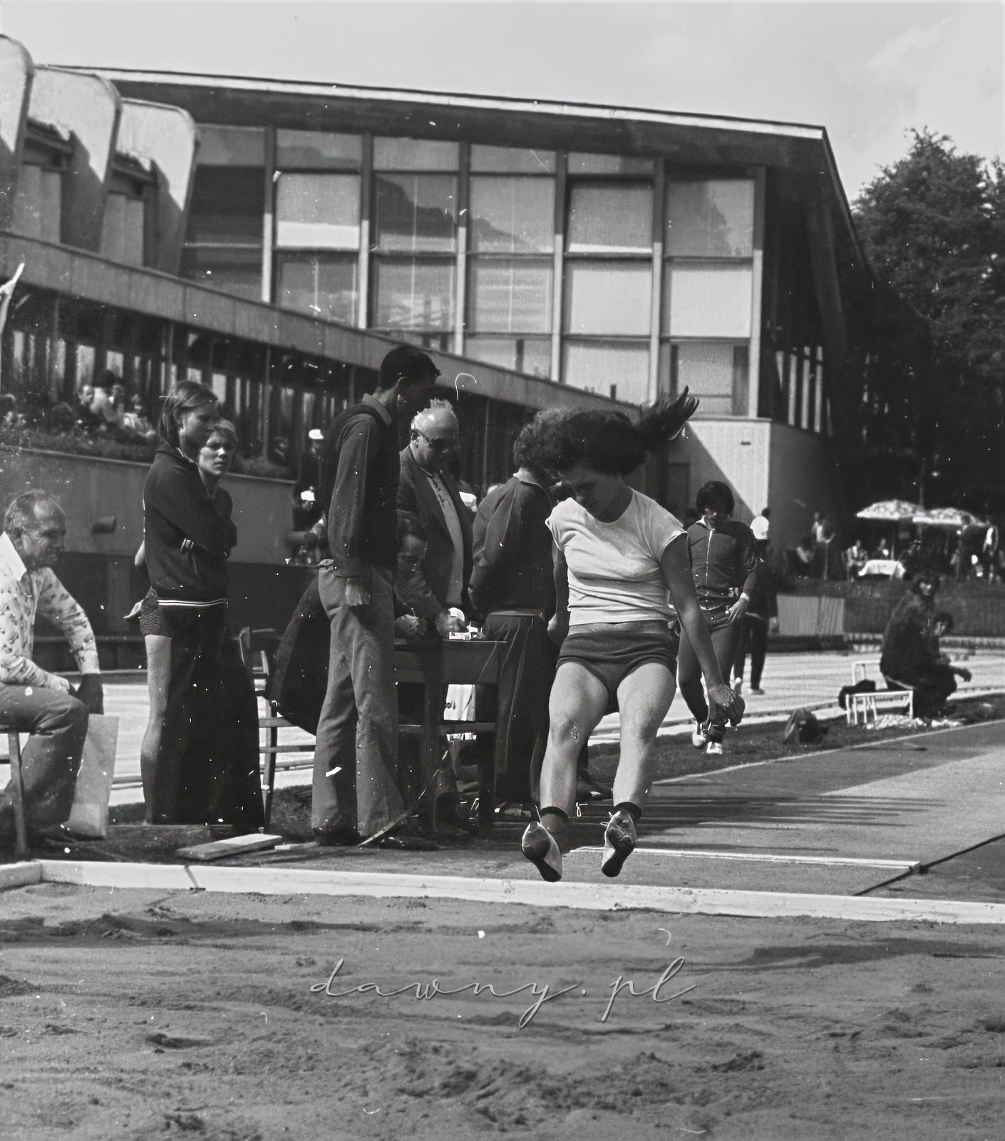 4-5 września 1976 roku. I Spartakiada Pracowników Przemysłu Szklarskiego i Ceramicznego, AWF Warszawa. Fot. Bolesław Szulim.